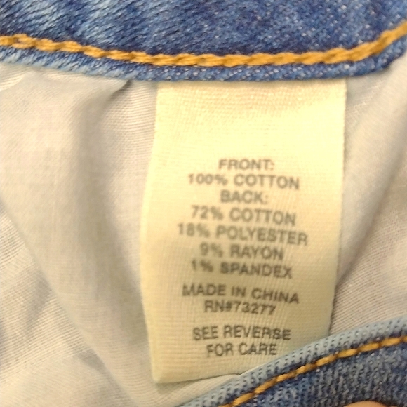 Mudd Skirt - Picture 2 of 5